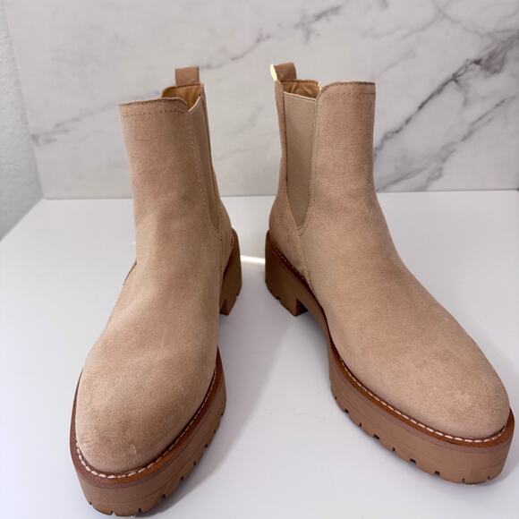 Sam Edelman Womans Justina Lug Sole Chelsea Boots Size 7 Suede Waterproof Tan - Picture 1 of 10
